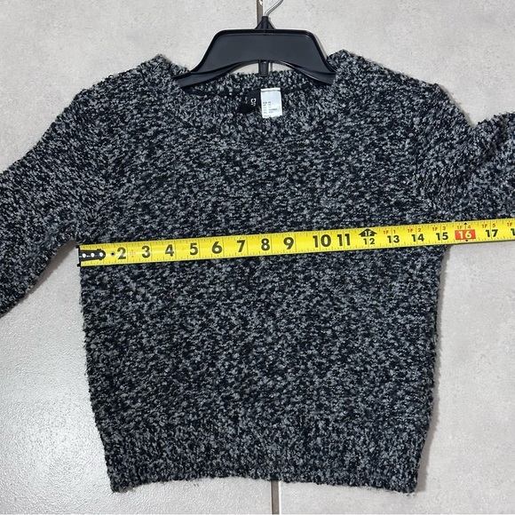 Divided By H&M Women Gray/Black Knit Sweater Size XS. - Picture 6 of 7